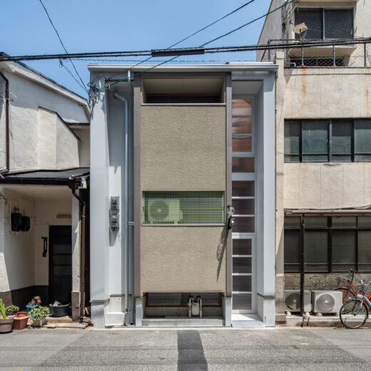 リノベーションされた美容院の外観写真、建築写真、大阪