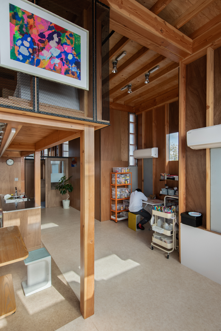 建築写真　社会福祉施設　アトリエ内観